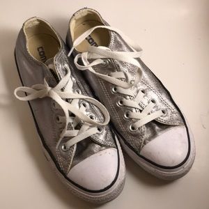 Silver converse